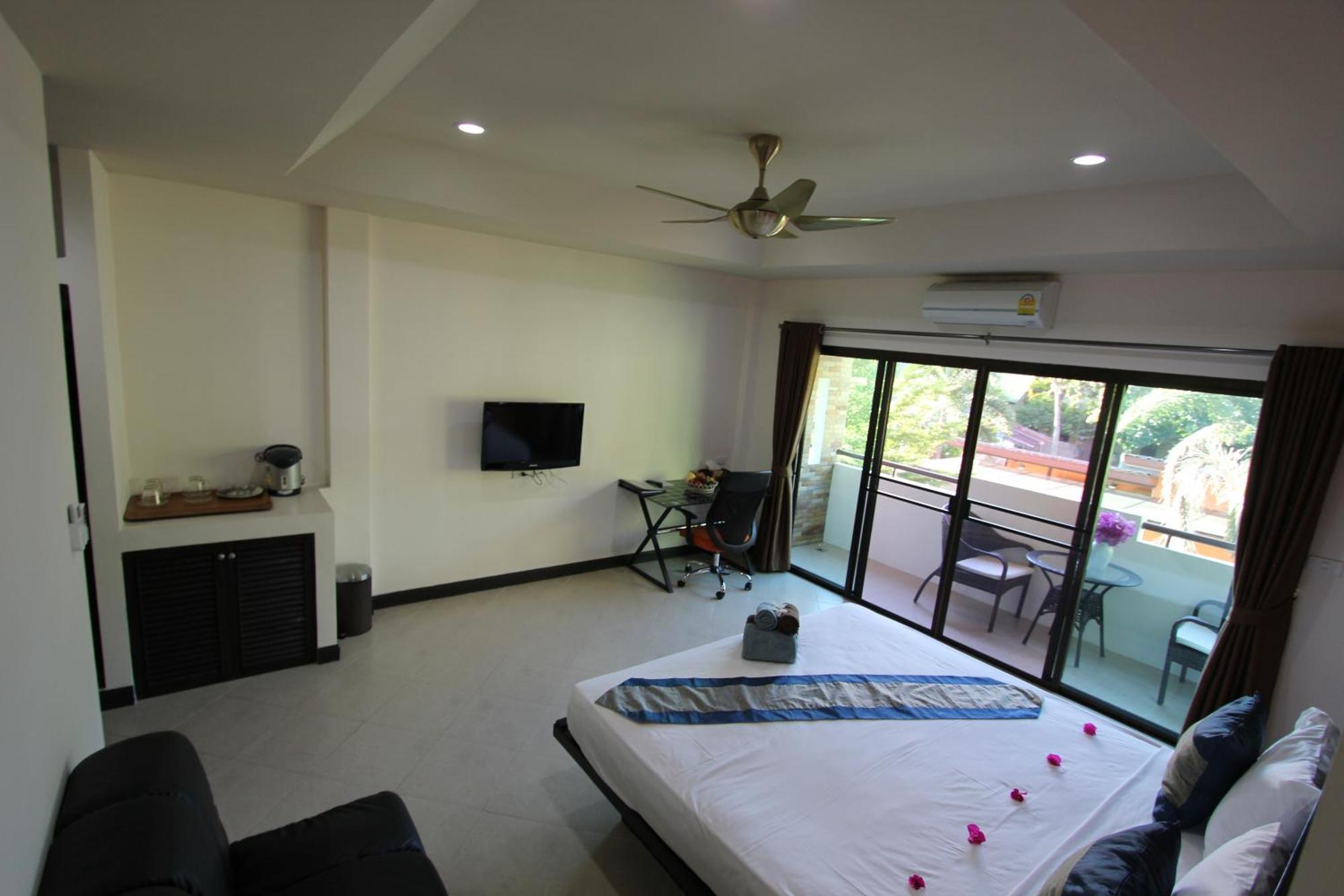 Babylon Pool Villas Nai Harn Værelse billede
