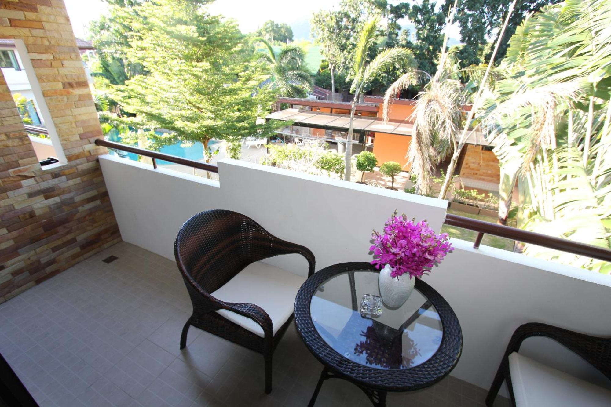 Babylon Pool Villas Nai Harn Værelse billede