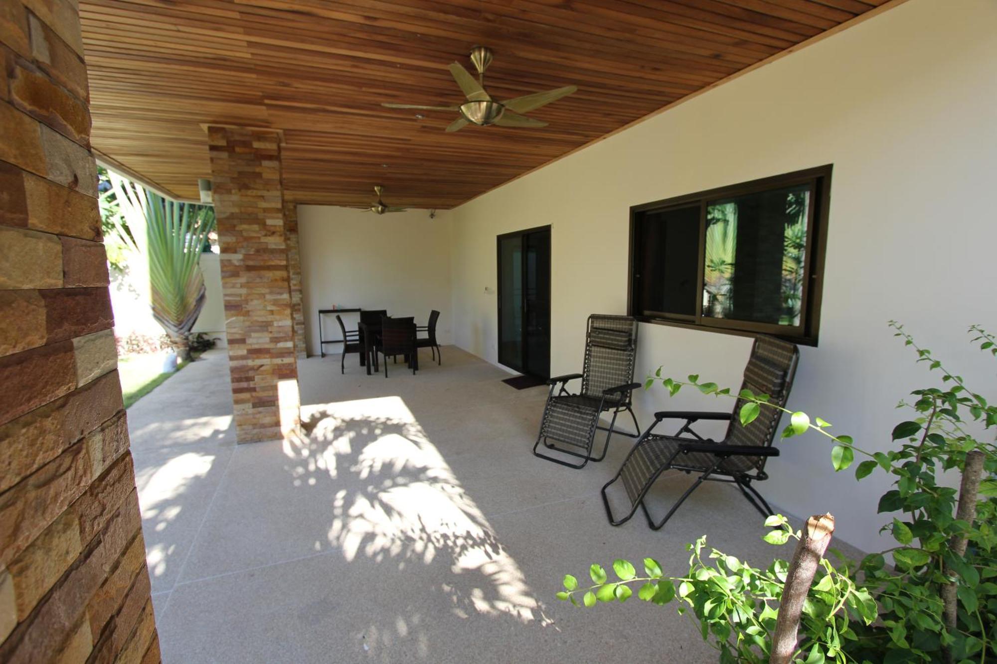Babylon Pool Villas Nai Harn Eksteriør billede
