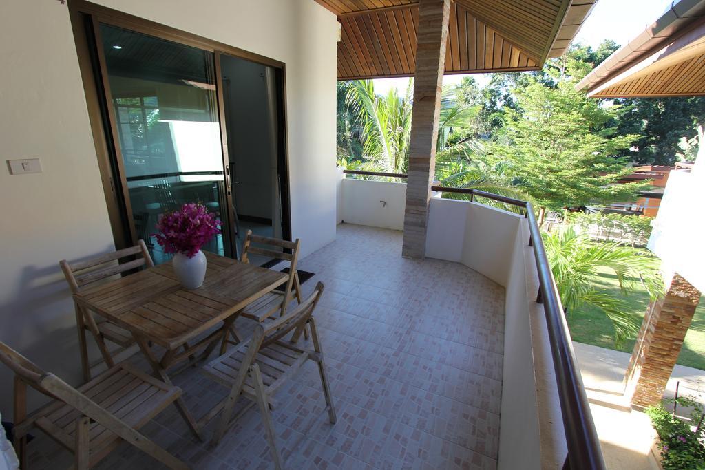 Babylon Pool Villas Nai Harn Eksteriør billede