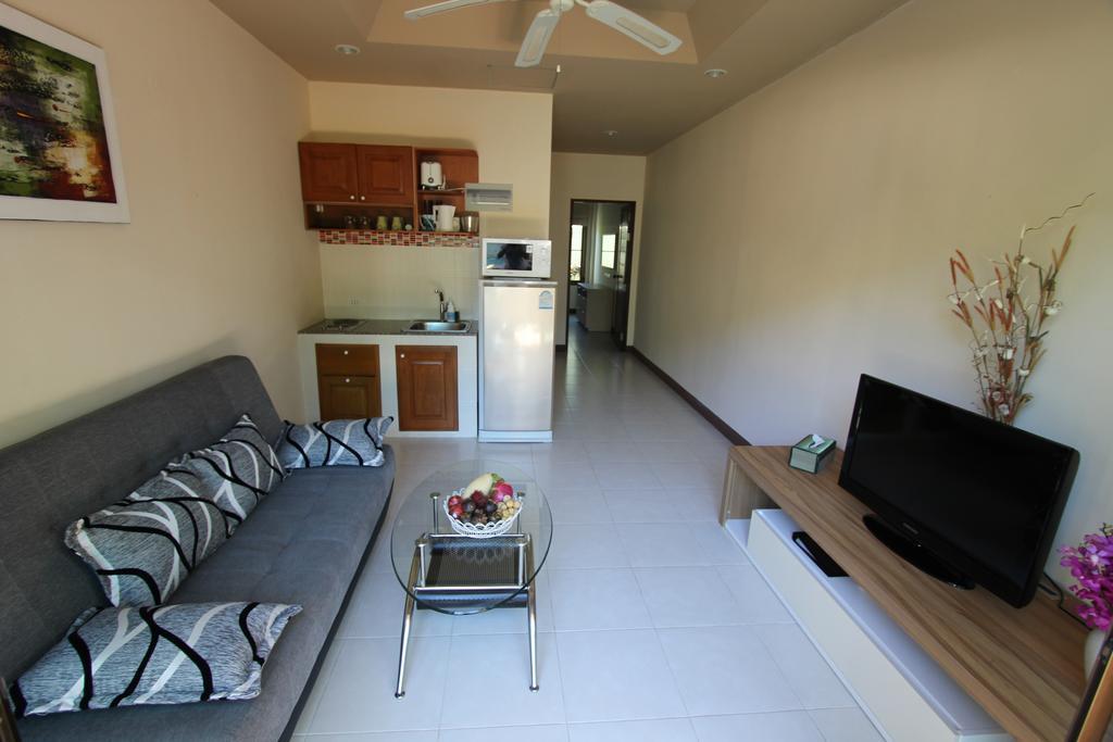 Babylon Pool Villas Nai Harn Eksteriør billede