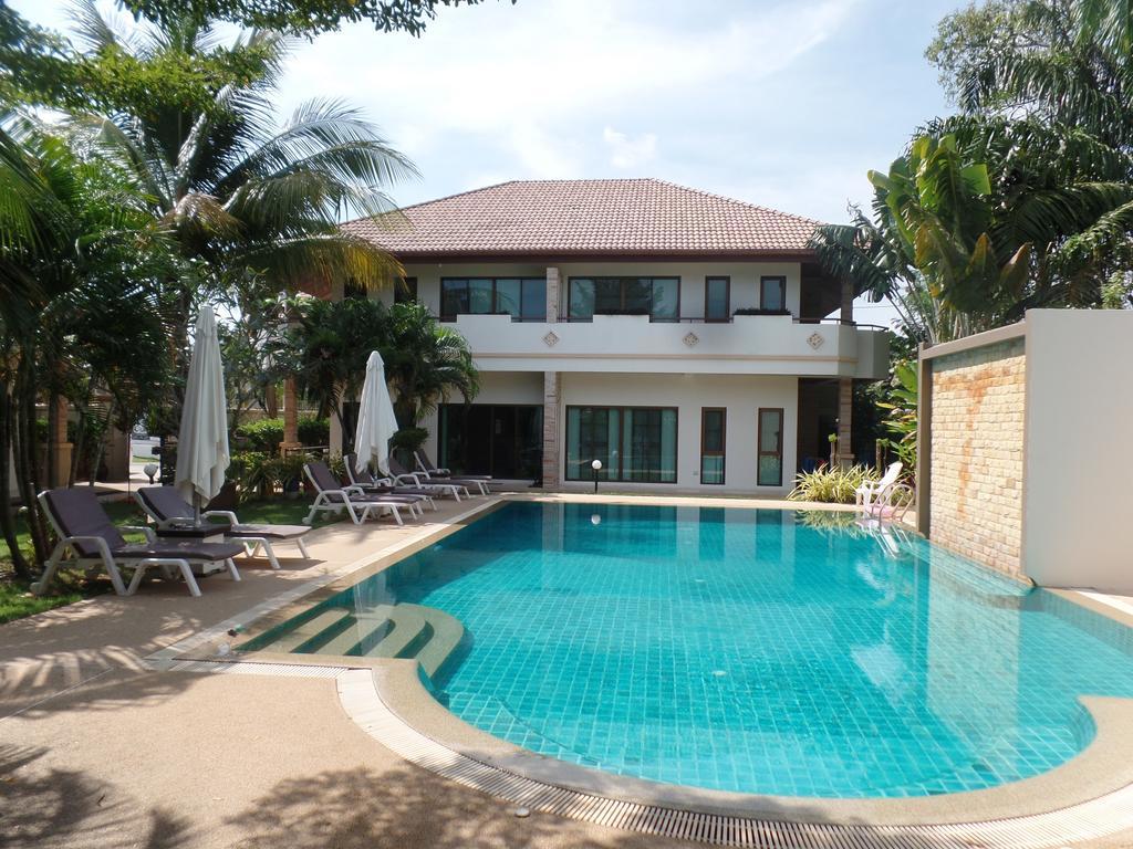 Babylon Pool Villas Nai Harn Eksteriør billede